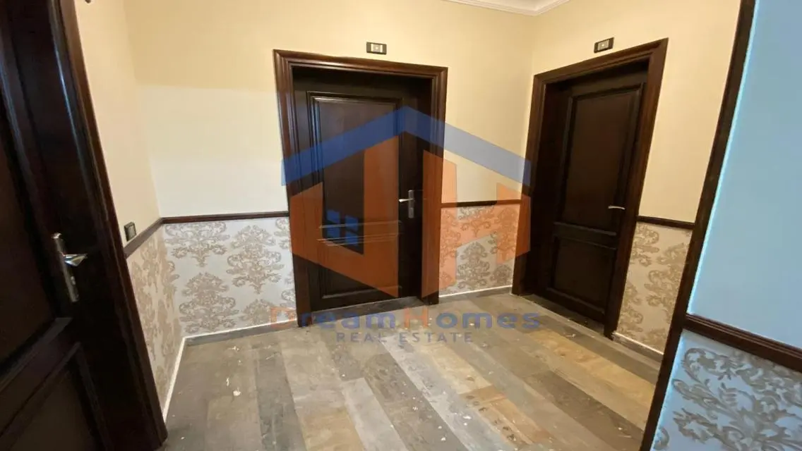 Luxury Apartment for Sale with Spacious Layout