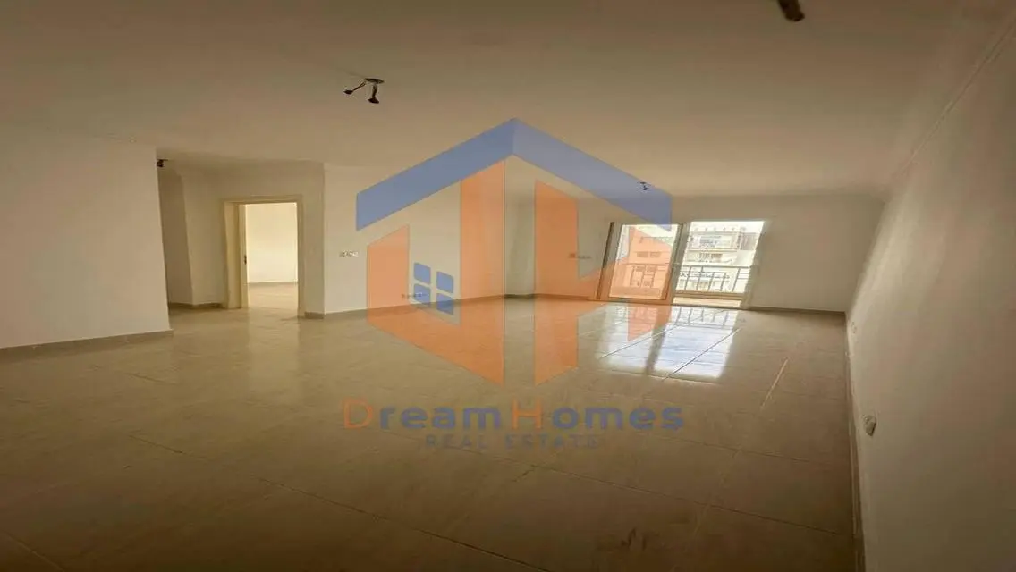 Luxury Villa with Pool and Private Garden in Madinaty