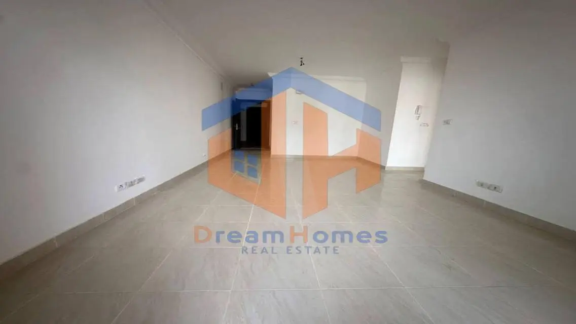 Luxury Villa with Pool and Private Garden in Madinaty