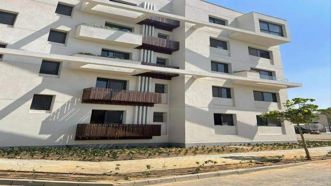 Luxury Villa in Phase V - 14000000 EGP