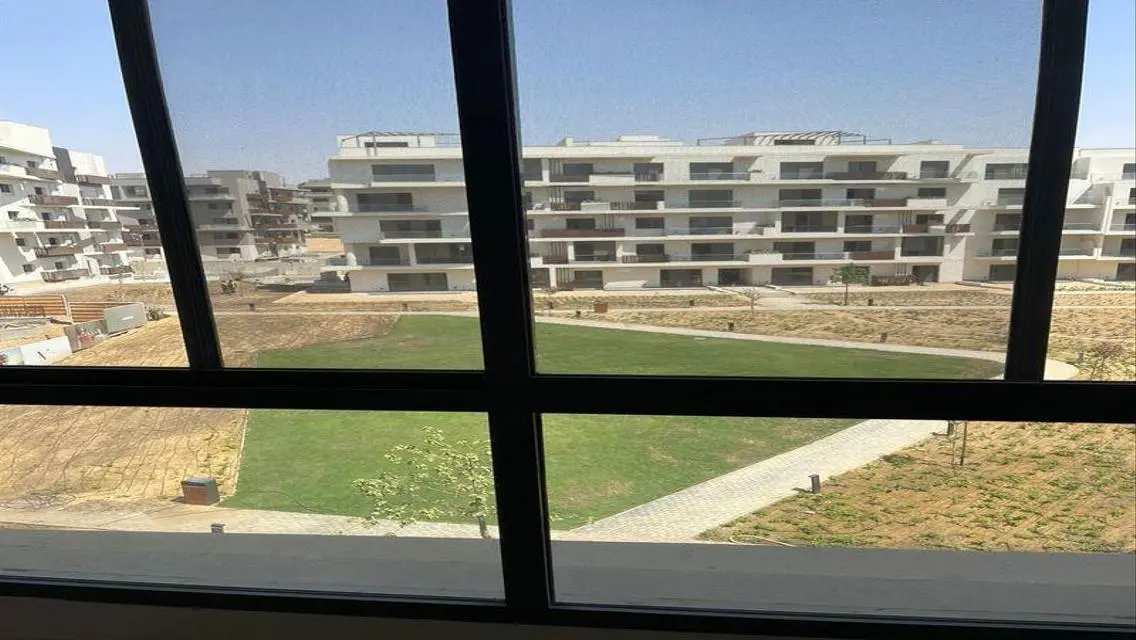 Luxury Villa in Phase V - 14000000 EGP