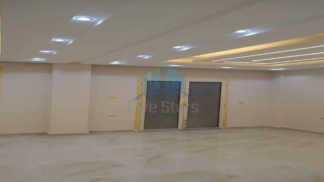 شقة فاخرة للبيع في قلب المدينة