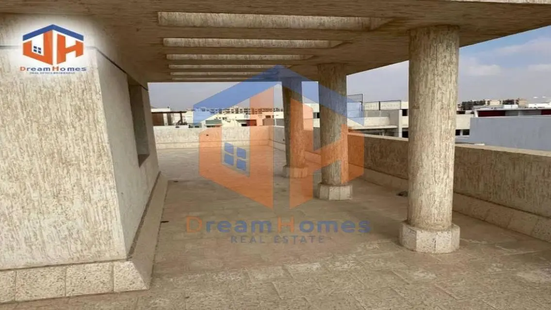 Standalone Villa in Craft Zone with Private Garden and Pool