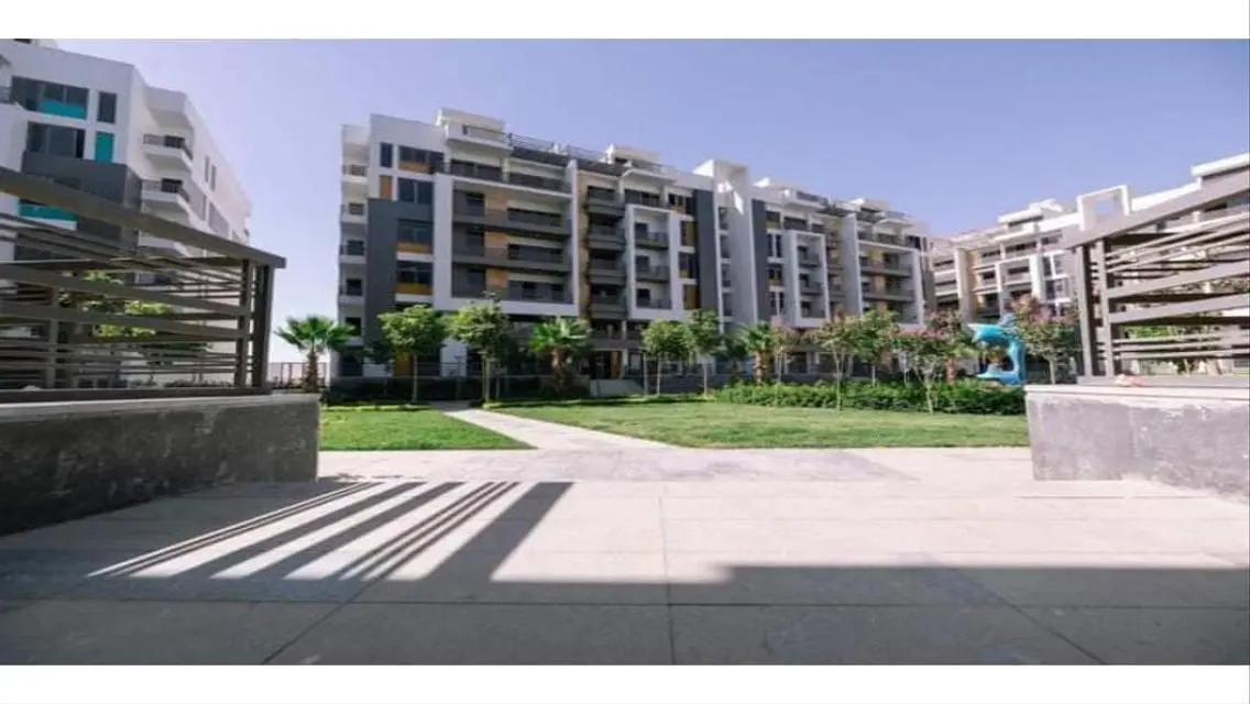 Luxury Apartment for Sale in Icon Residence, 173, Hyde Park