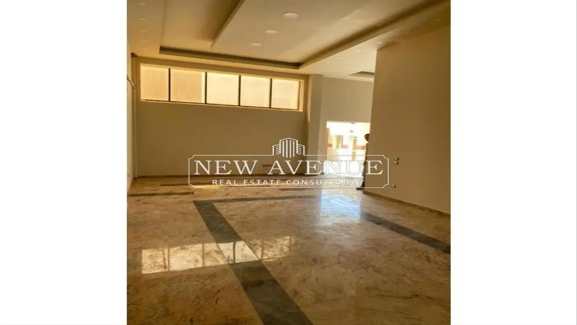 Luxury Property with 33000 Square Meters for Sale at an Attractive Price