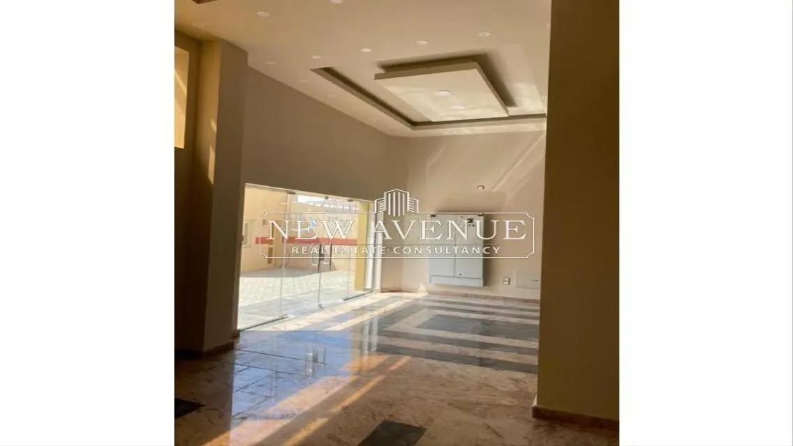 Luxury Property with 33000 Square Meters for Sale at an Attractive Price