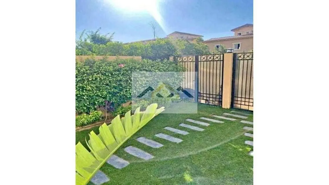 Luxury Apartment in Prime Location - 260 sqm