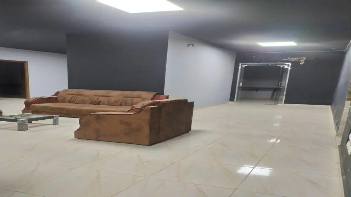 عقار متميز بموقع رائع