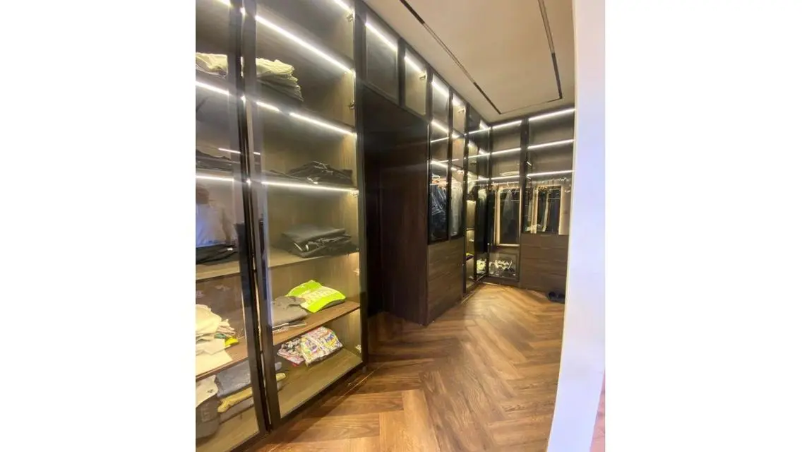 Luxurious Apartment in Y23
