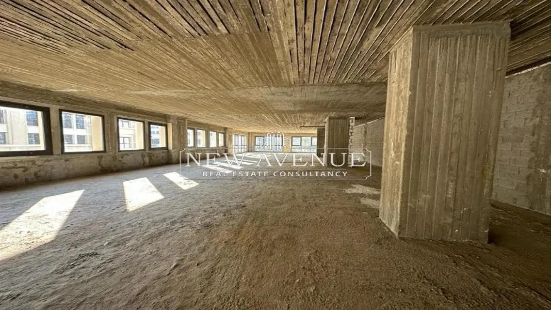 Luxury Property for Sale with Premium Space