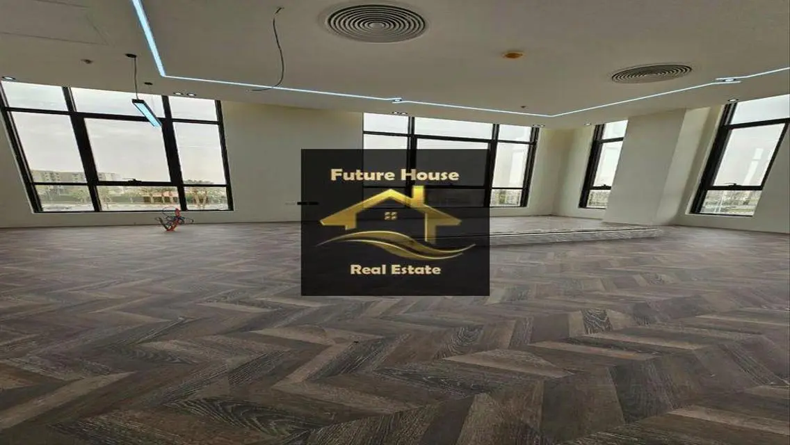 Ideal Investment Opportunity with Open Area
