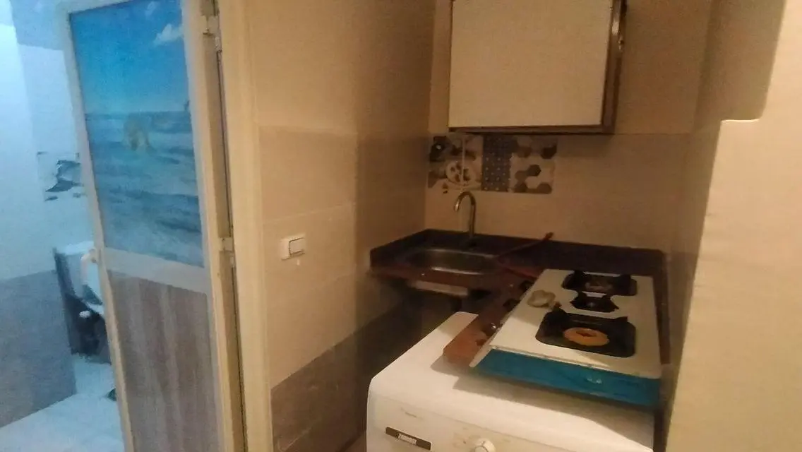 Luxury Apartment with Central Air Conditioning and Security Guard