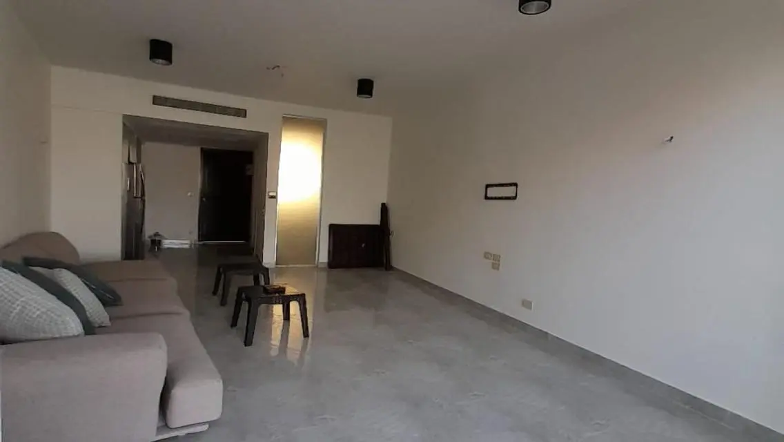 Luxurious House for Sale with Lake View