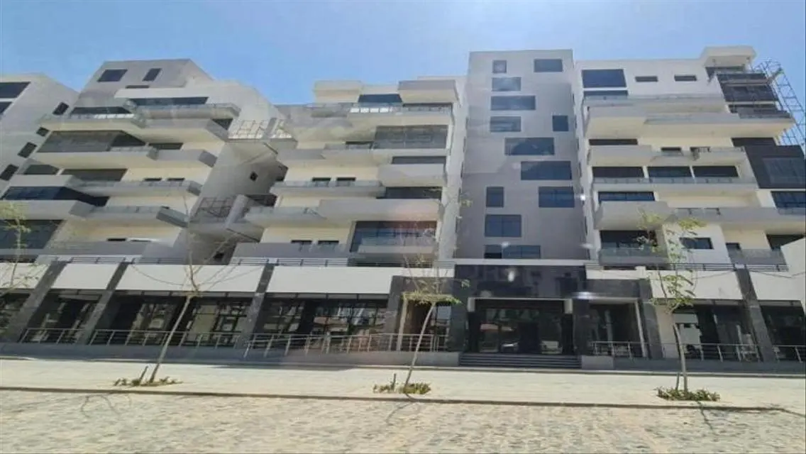 Luxurious Apartment with Premium Amenities - 160 sqm