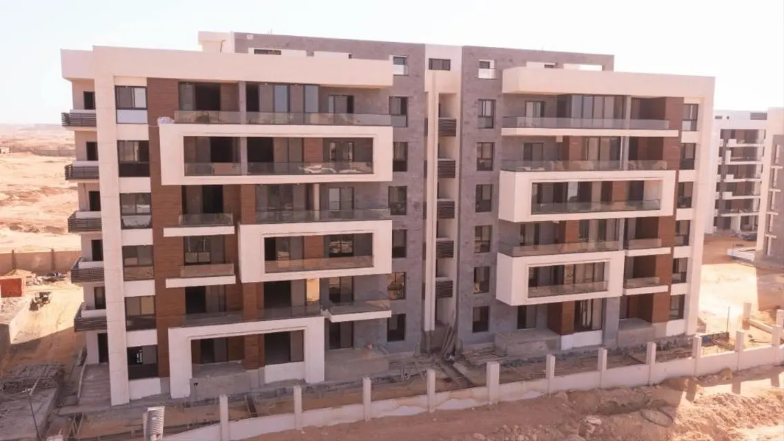Luxury Apartment with Private Balcony and Garden