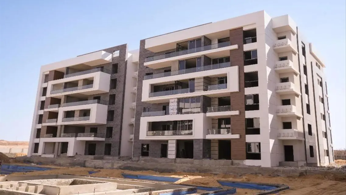Luxury Apartment with Private Balcony and Garden