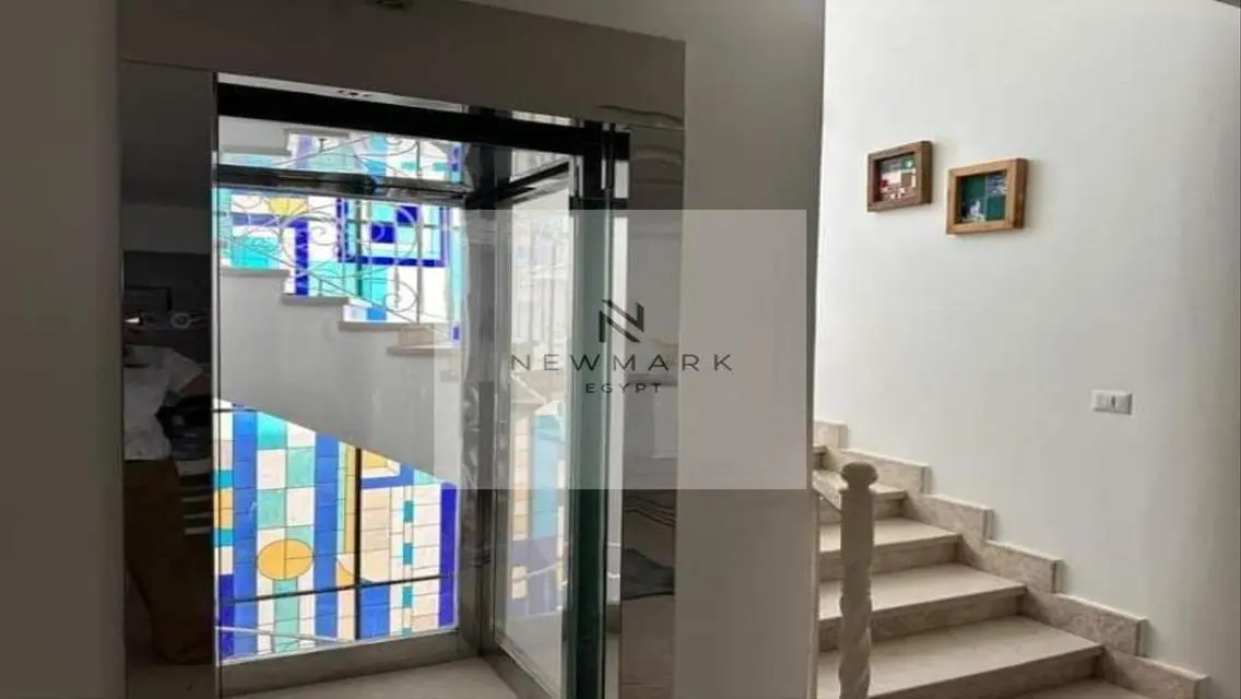 شقة فاخرة للبيع بتصميم عصري