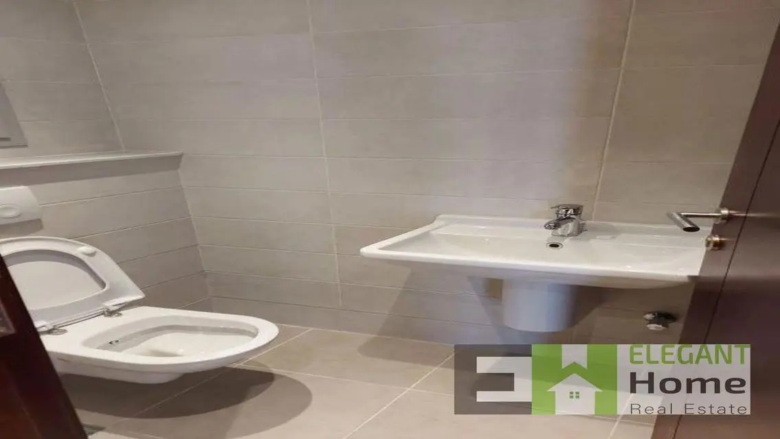 Luxurious Apartment with Unique Features in the Heart of the City