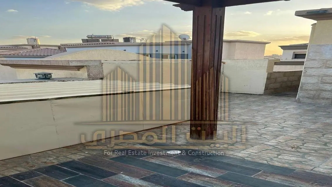 فيلا رائعة للبيع بتصميم عصري