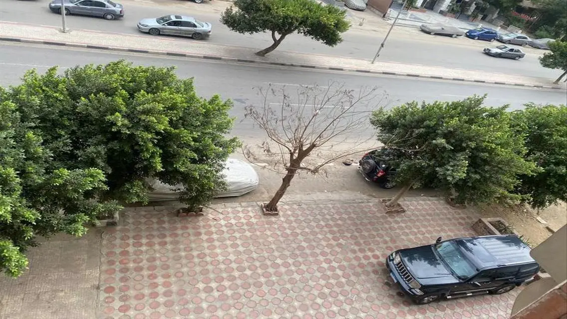 شقة فاخرة مع غرفة دراسة ومرافق متميزة