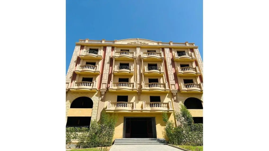 Luxury Villa for Sale in Al-Ashrafiya