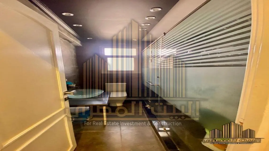 Luxury 120 sqm Apartment in the Heart of the City