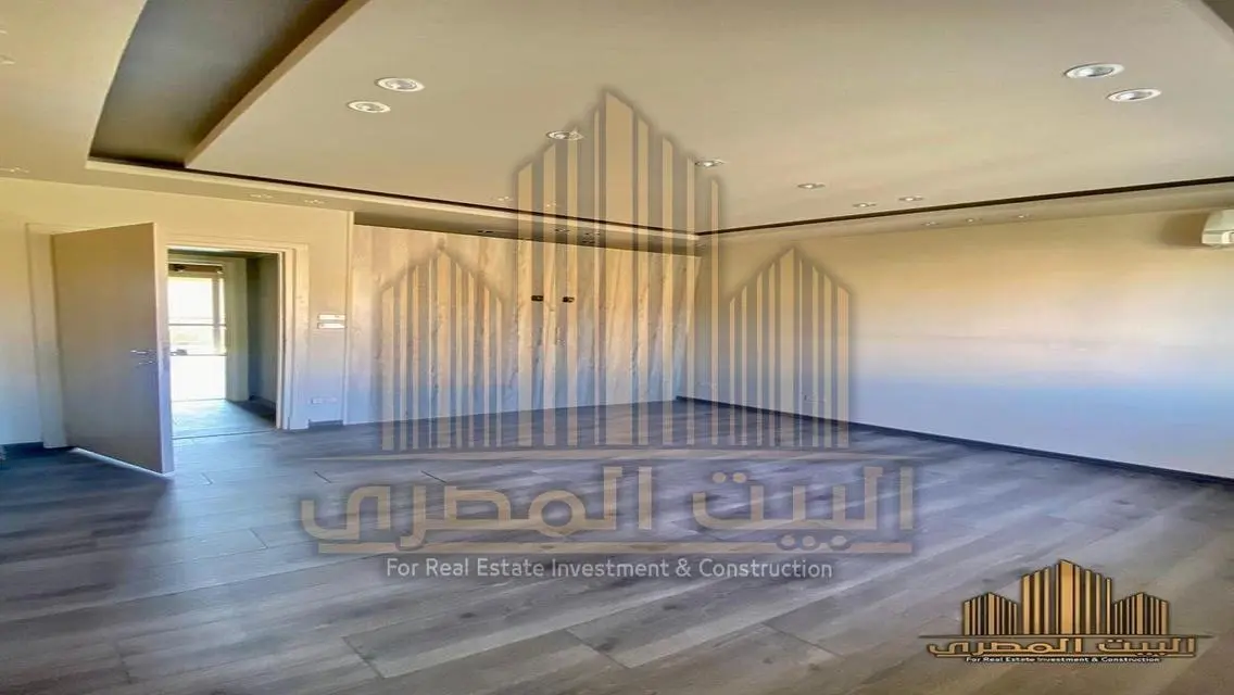 Luxury 120 sqm Apartment in the Heart of the City