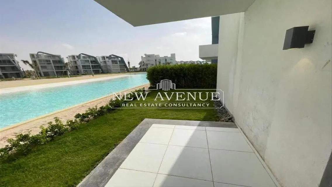 Luxurious Apartment with Security Guard - 400 Sq M