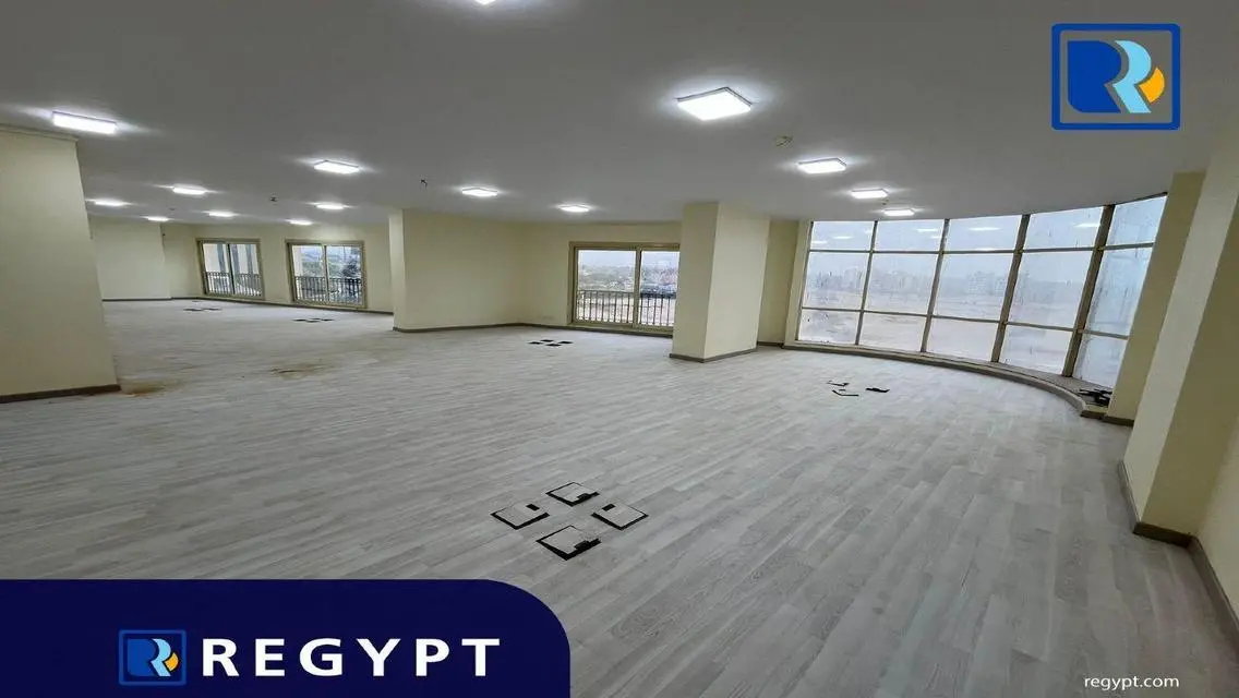Modern Office for Sale at Target for Property for $250,000