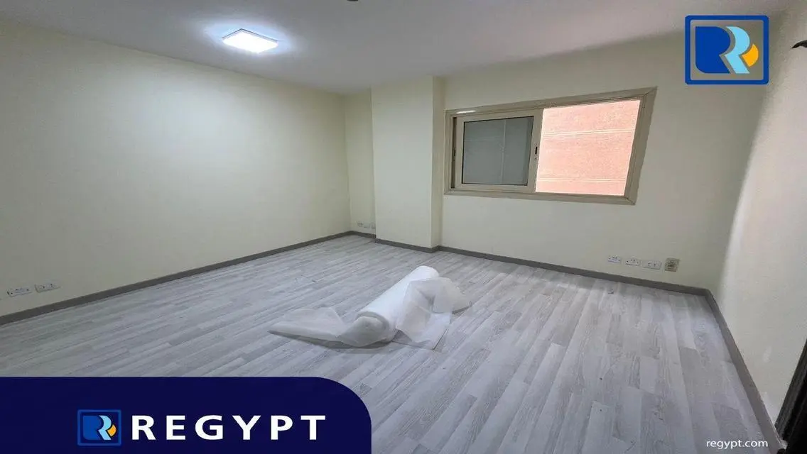 Modern Office for Sale at Target for Property for $250,000
