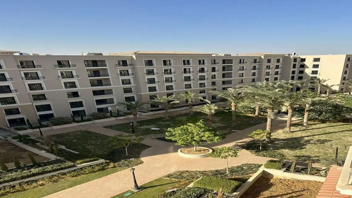 شقة فاخرة بمساحة 203 متر مع جميع المرافق