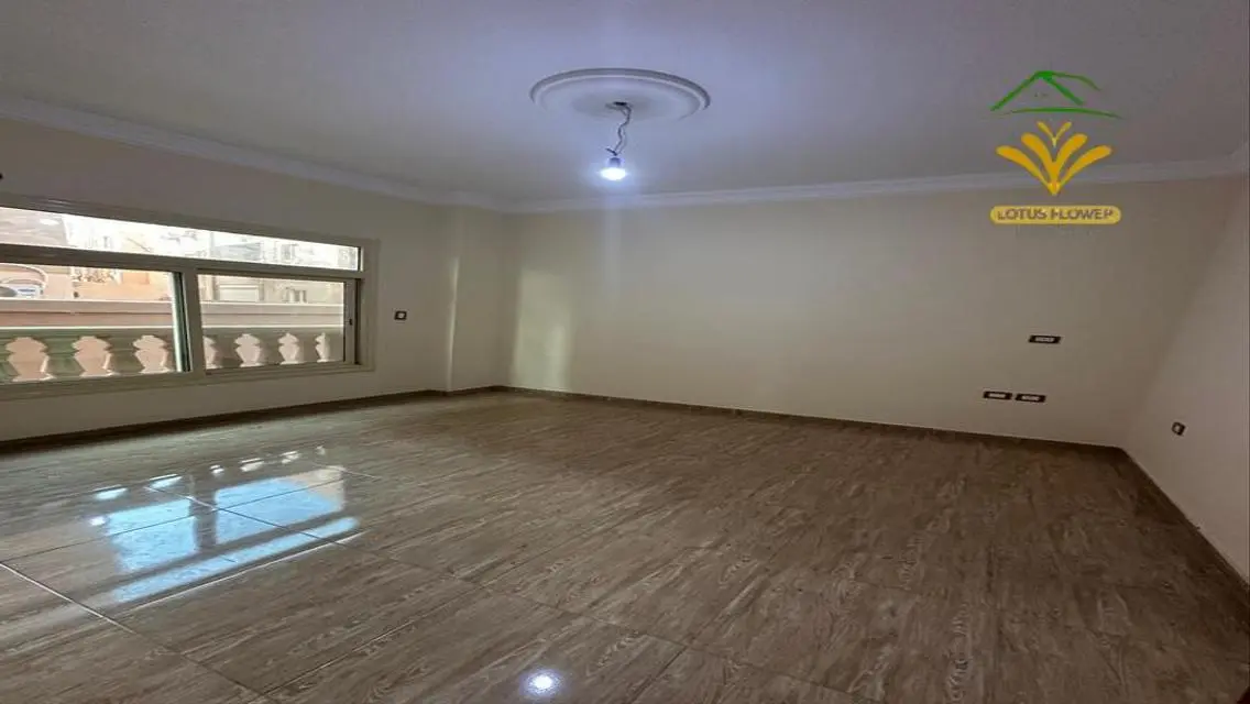 شقة رائعة للإيجار بمساحة 200 متر