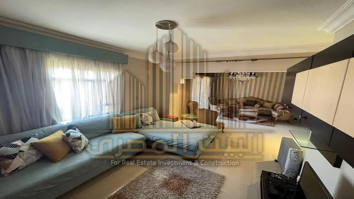Luxury Apartment for Sale at 5,600,000 with Spacious Living
