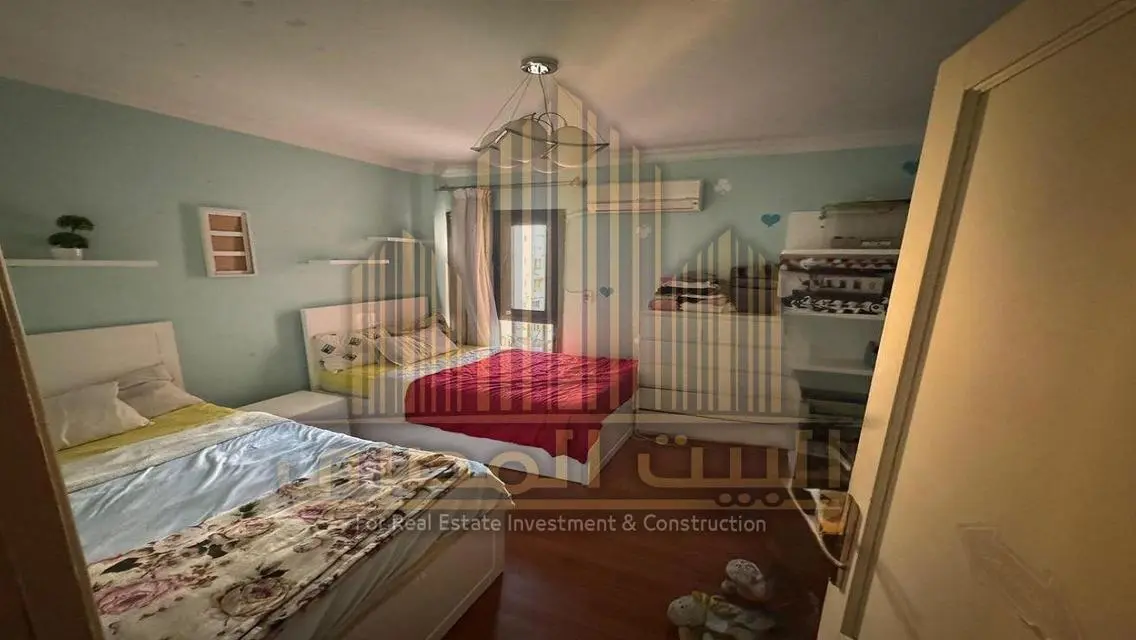 Luxury Apartment for Sale at 5,600,000 with Spacious Living