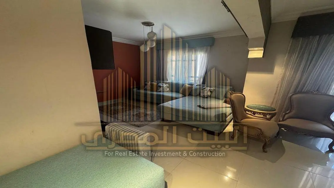 Luxury Apartment for Sale at 5,600,000 with Spacious Living