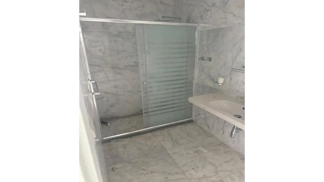 Luxury Apartment for Sale - 165 sqm for 27000