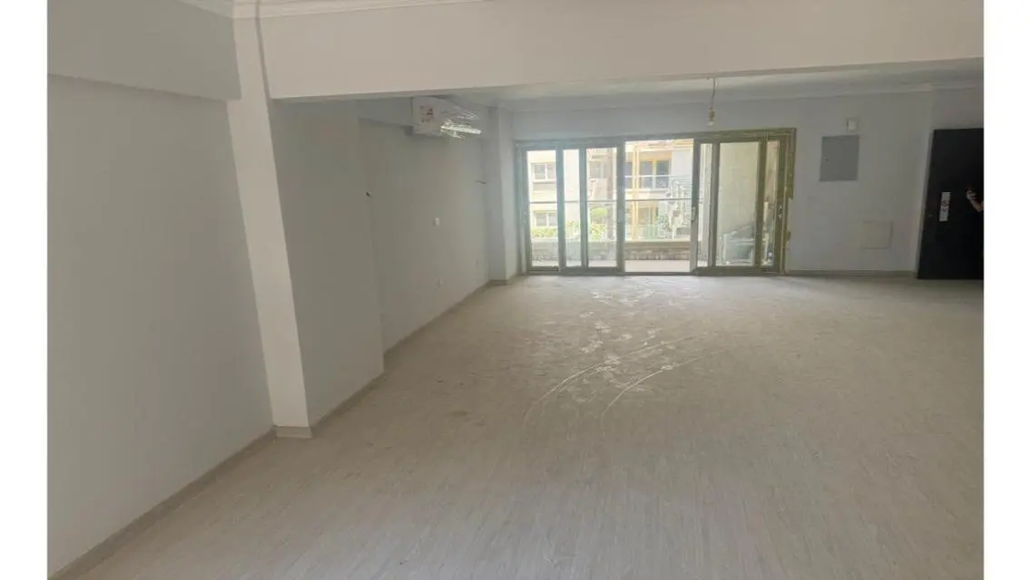 Luxury Apartment for Sale - 165 sqm for 27000
