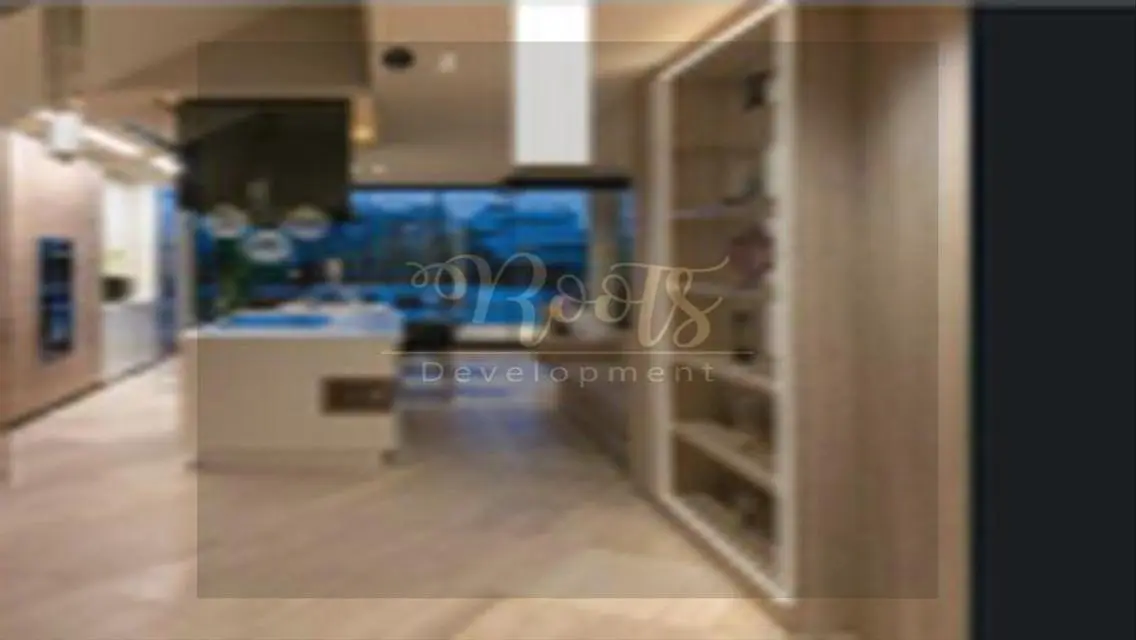 Luxury Apartment with Stunning Balcony - 335 sqm