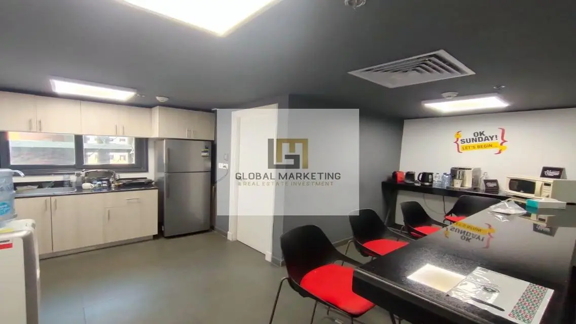 Investment Opportunity: Premium Office Space of 1500 Sq. M in a Global Location