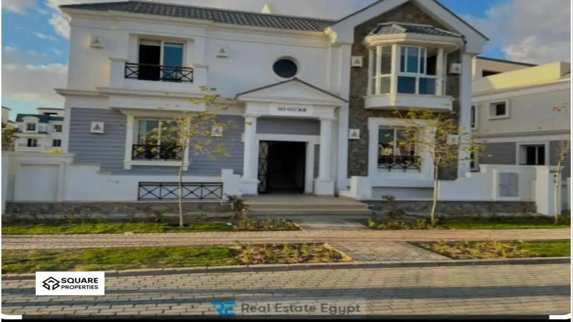 3 Bedroom Apartment for Sale Overlooking Lakes