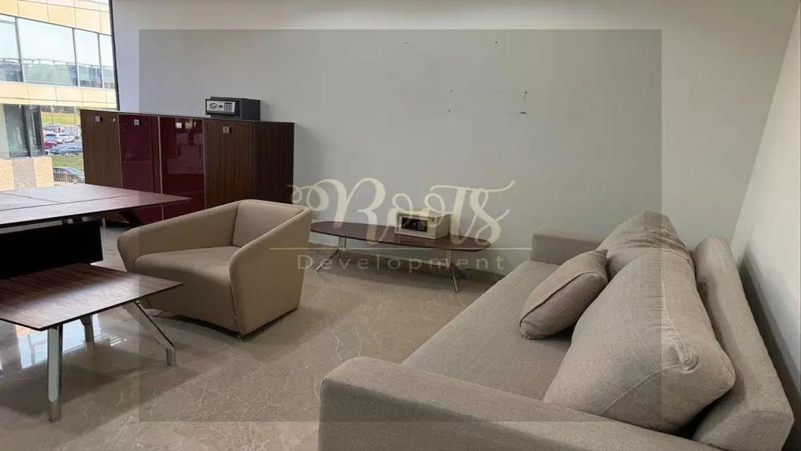 Luxury Apartment for Sale in BISC 185-38 - 11