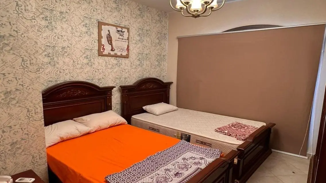 Luxury Villa for Sale with 341 sqm, Garden and Shared Pool