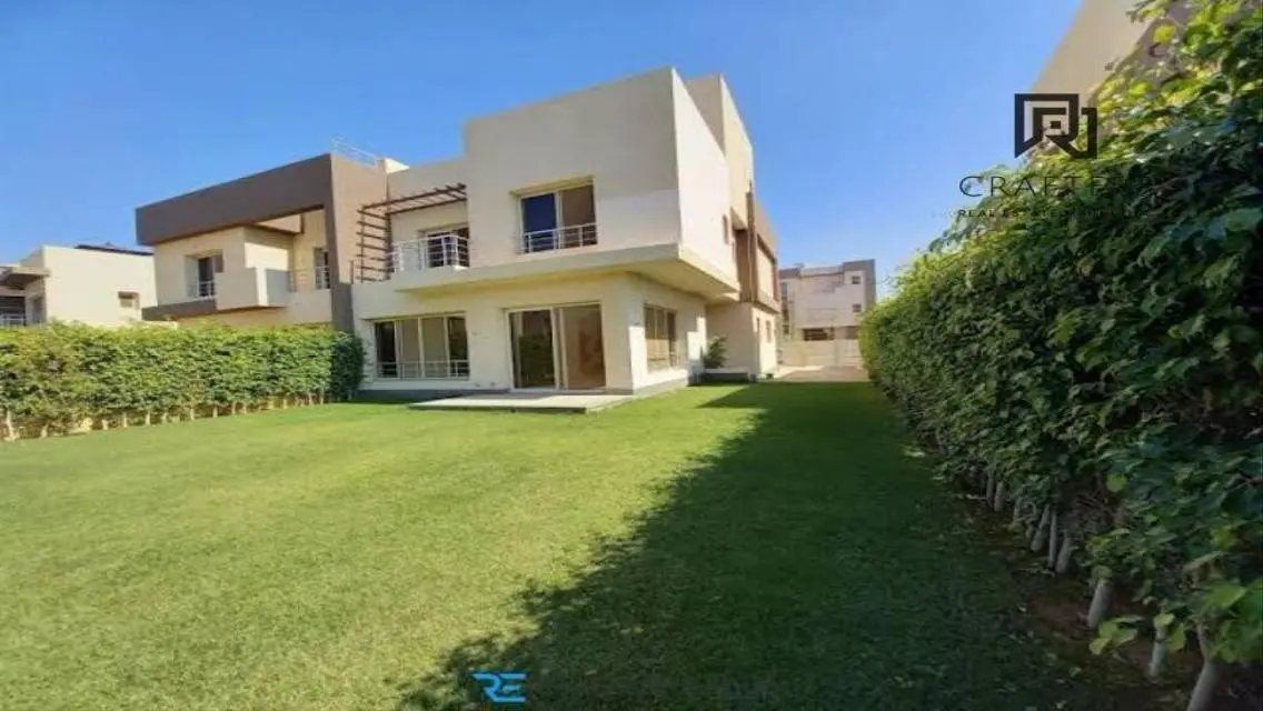 Luxury Apartment for Sale with Spacious Living