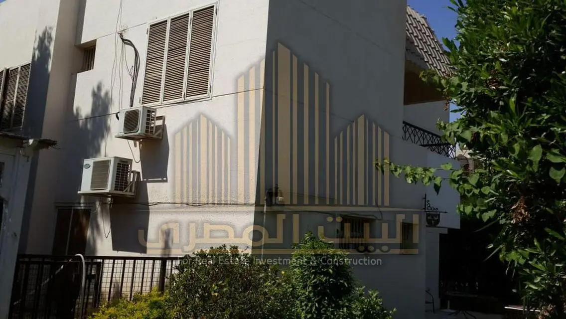 فيلا فاخرة للإيجار مع إطلالة رائعة على البحيرات