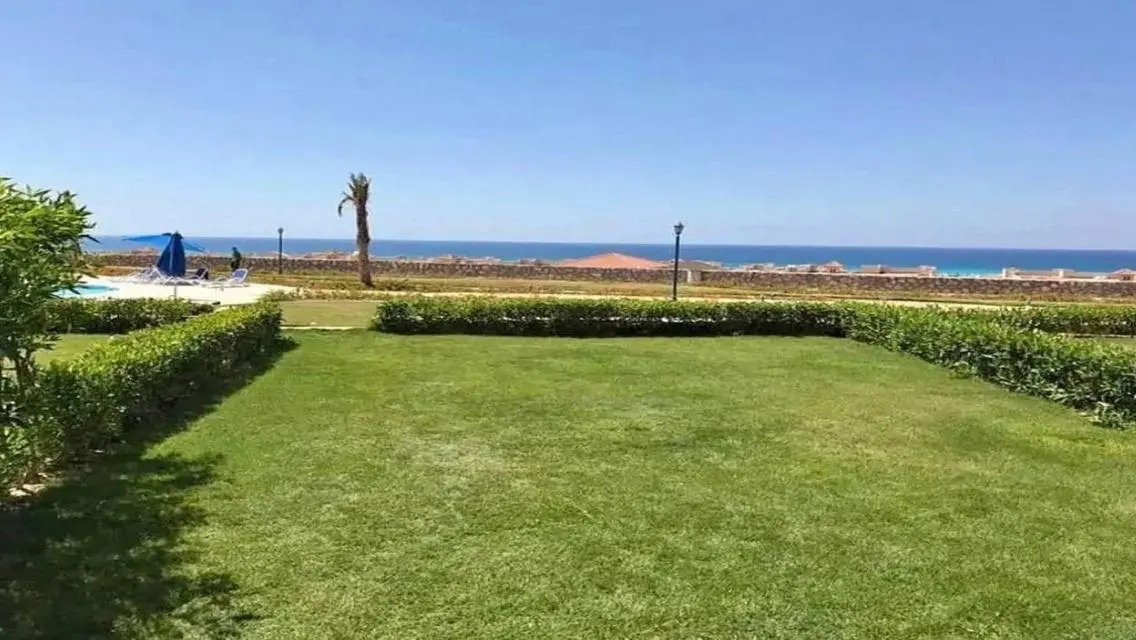 شقة فاخرة مع حارس أمن وموقف مغطى