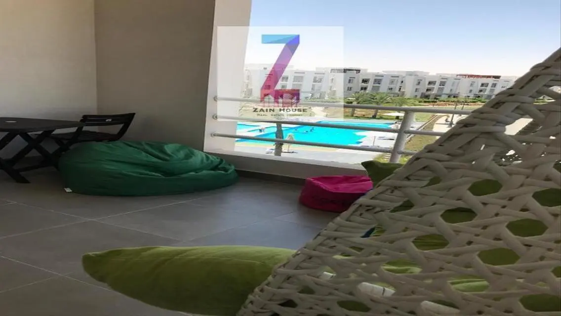 Luxury Apartment for Sale with Lake Views