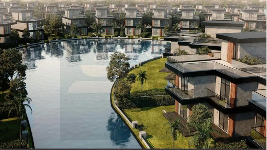 Luxury 3 Bedroom, 2 Bathroom Apartment for Sale