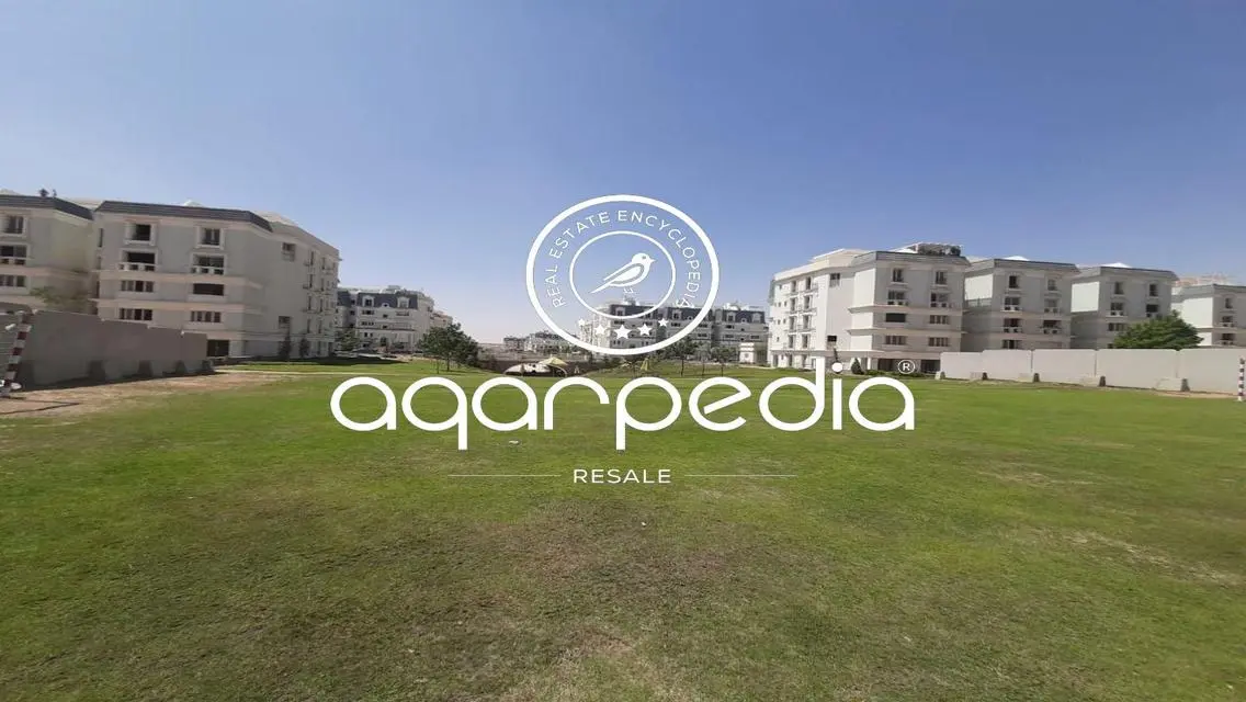 Luxury Villa for Sale with Spacious Private Garden