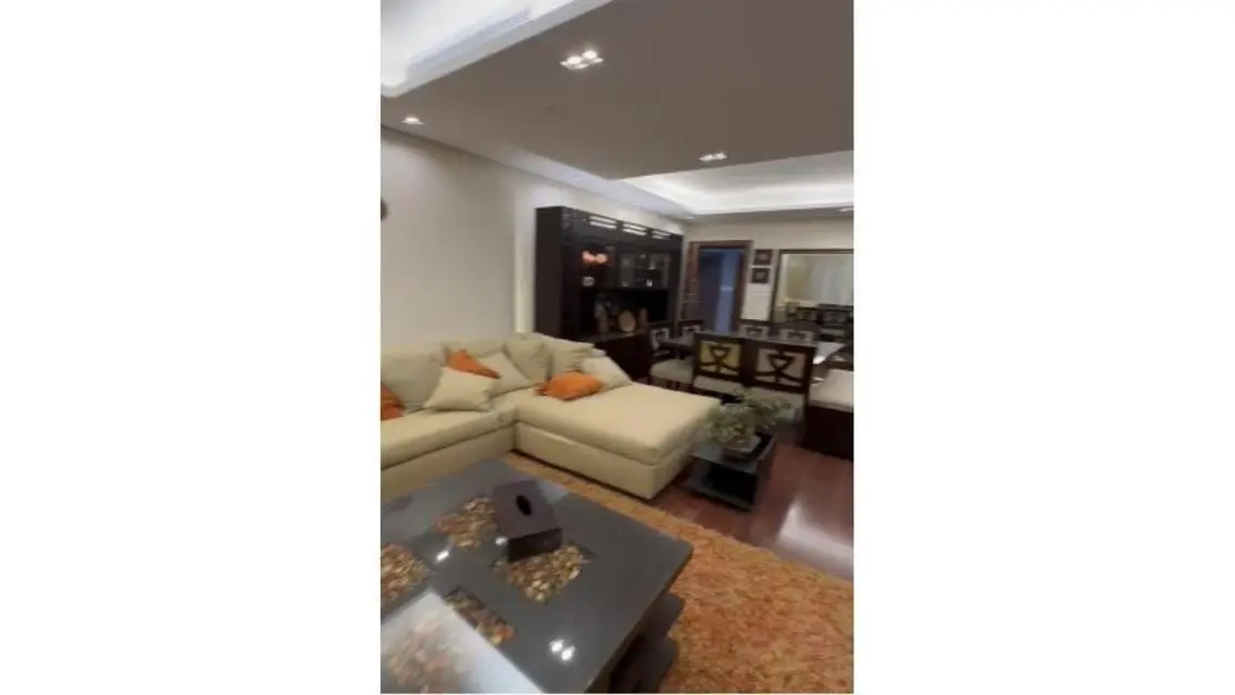 Luxurious Apartment with Ample Space and All Amenities