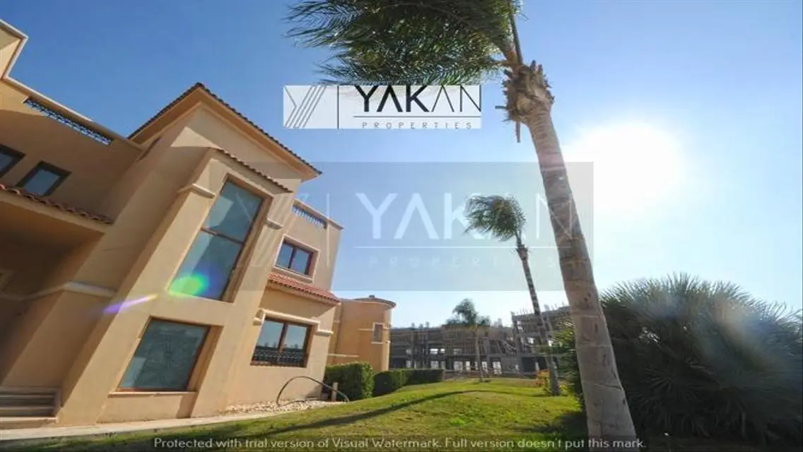 Luxurious Apartment with Lake Views and All Amenities